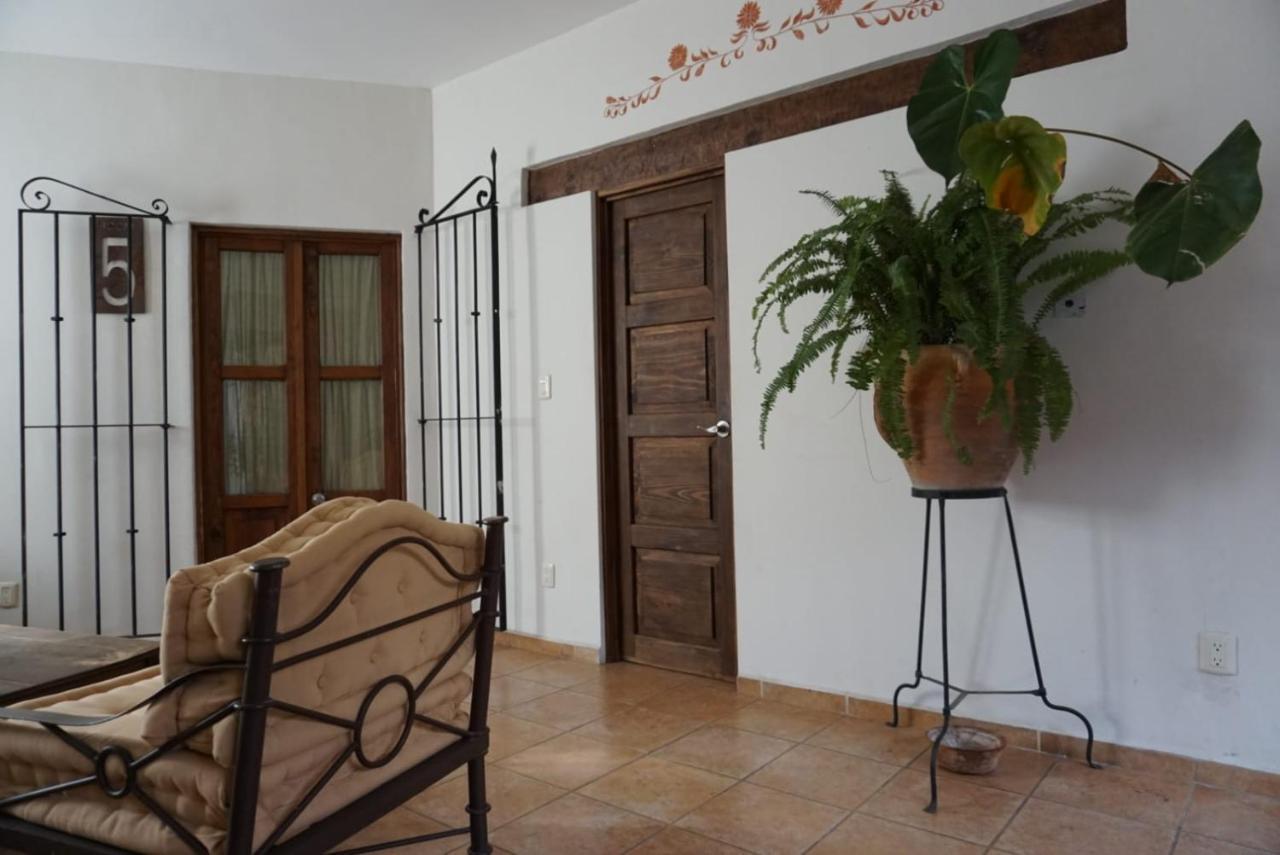 Alojamiento Jalatlaco - Car Rental! Estacionamiento En La Calle Sujeto A Disponibilidad Oaxaca Екстериор снимка